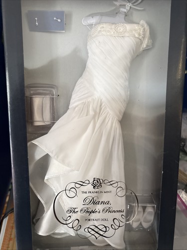 Franklin mint white chiffon - white,