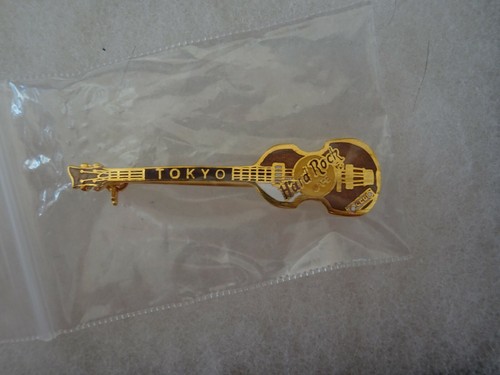 Hard rock cafe pin tokyo - cafe,