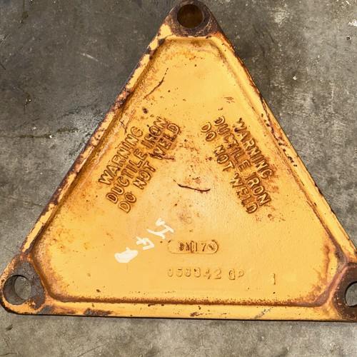 Case 1845c d124400 triangle - case,