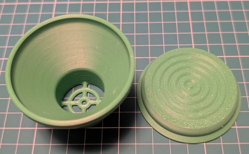 Powder funnel and component - funnel,