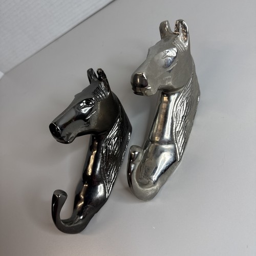 Horse head bust - , set