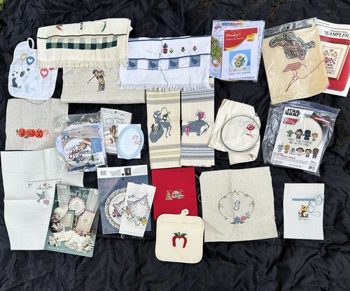 Lot unfinished cross stitch - of,