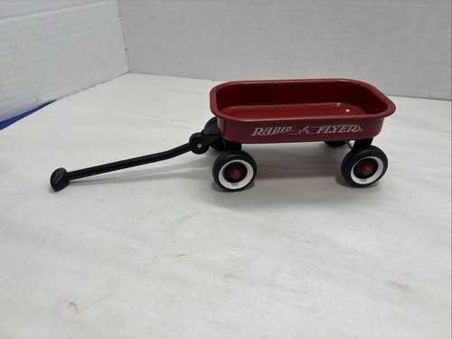 Radio flyer little red - flyer,