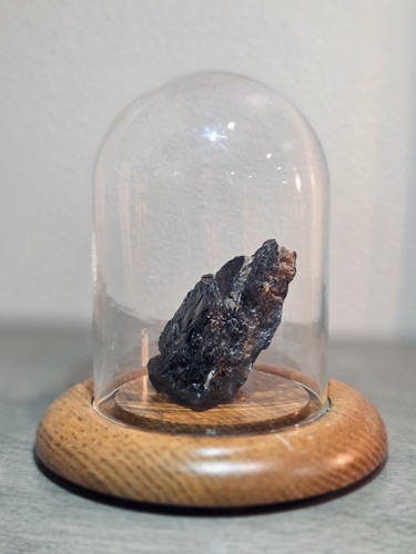 Xenotime rare mineral - xenotime-(y), |