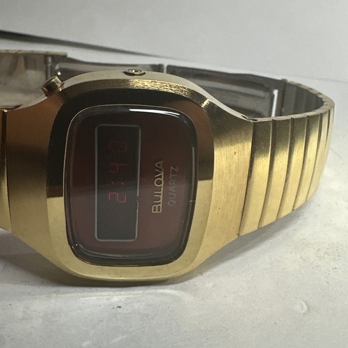Pre owned vintage - owned,