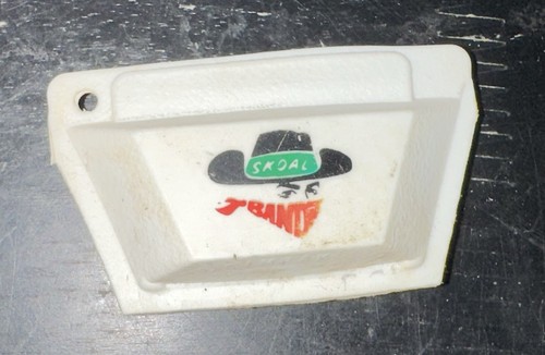Skoal bandit racing - bandit, empty