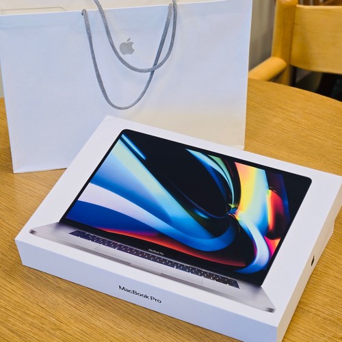 Apple macbook - (no,