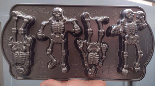 Nordic ware spooky skeleton - spooky,