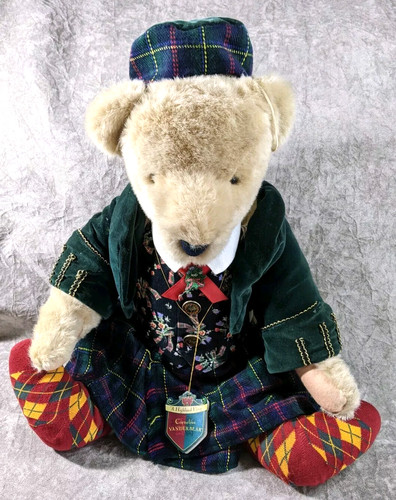 Cornelius vanderbear highland - cornelius,