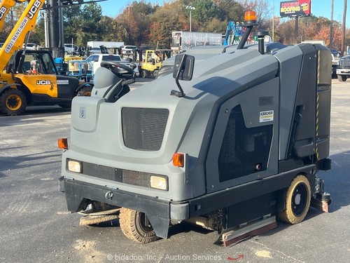 2021 karcher b300 ride on - 2021, 44"