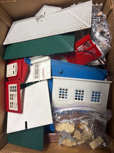 Lot gauge plasticville - of,