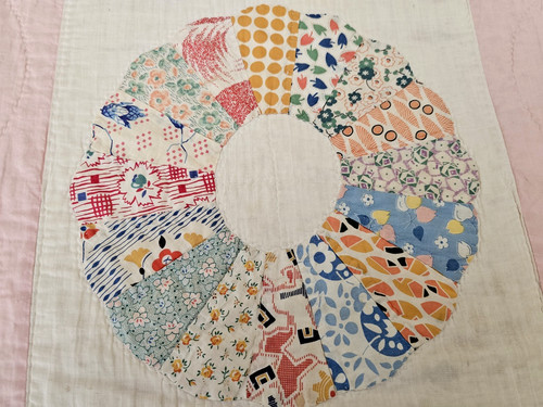 Vintage handmade quilt 99x84 - vintage,