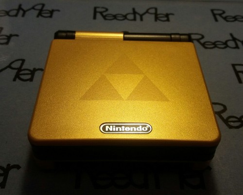 Gold black zelda triforce - zelda,