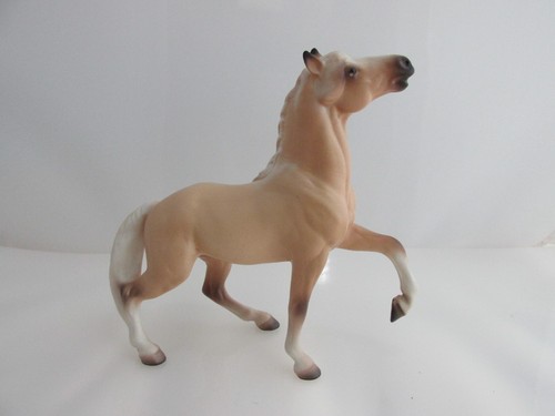 Vtg hagen renaker - vtg, dw