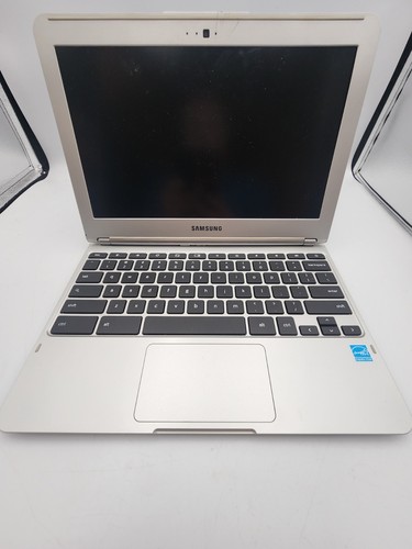 Samsung chrome laptop with - samsung,