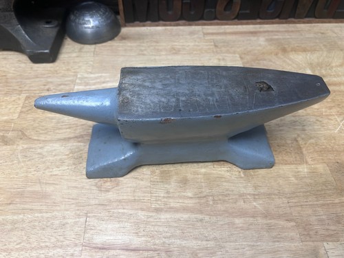 Vintage jewelers bench - 13, lb