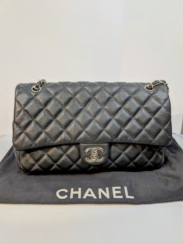 Chanel black jumbo caviar easy - black,