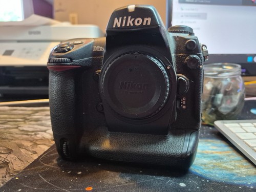 Nikon d2xs 4mp - d2xs, 12.4mp