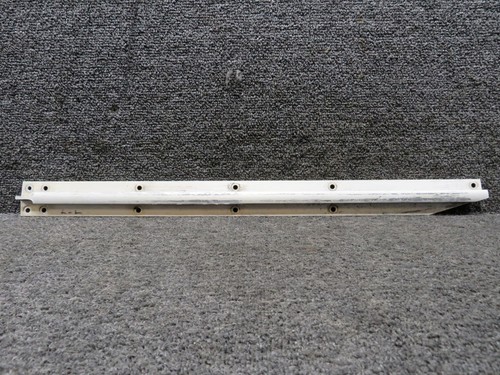 0410235 cessna 150 outboard - 0410235-1,