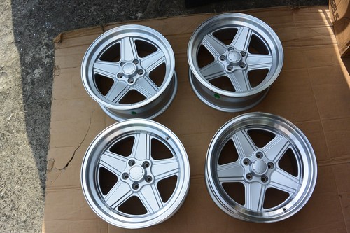 For r107 w126 w124 r129 - r107, w201