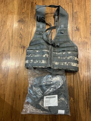 Lot fighting load carrier - fighting,