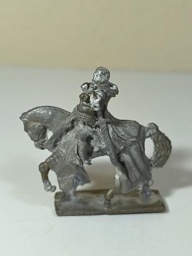 Heritage models knight - heritage, on