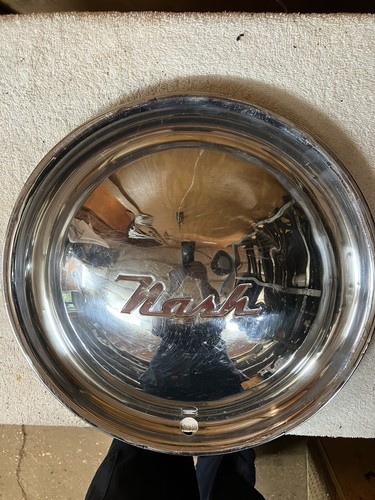 Nash hubcap - nash,