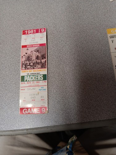 Vintage tampa bay buccaneers - tampa,