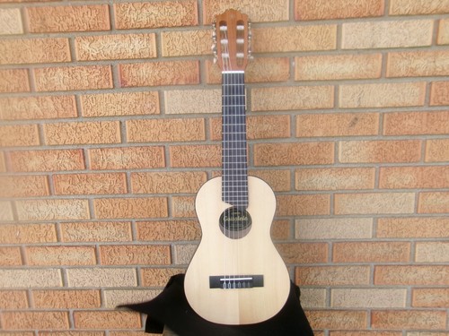 Yamaha gl1 guitalele natural - gl1, guitalele,