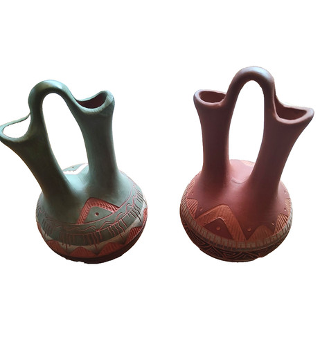 Lot signed navajo ceramic - signed,