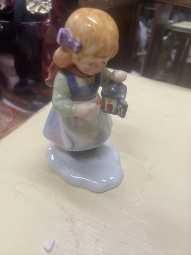 Goebel figurine love girl - love,