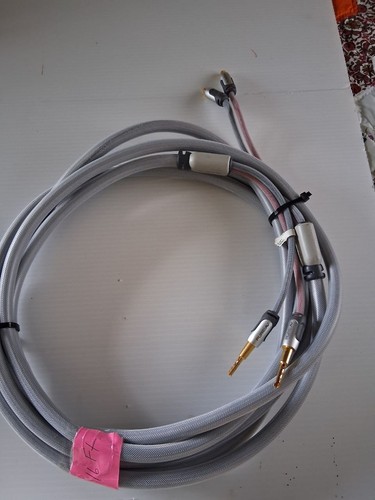 Belkin pure silver - av, series