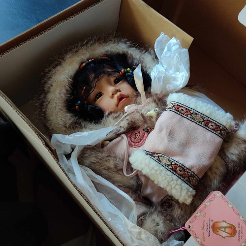 Rare nrfb adora - nrfb,