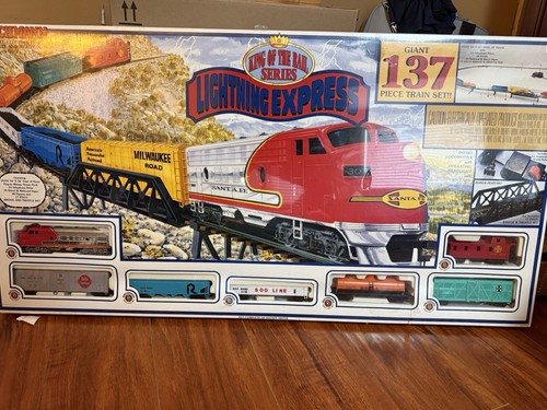 Bachman giant 137 piece train - bachman,