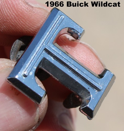1966 buick wildcat rear chrome - wildcat,