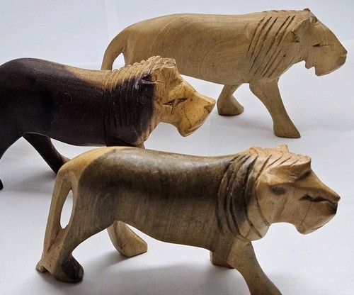 Lot vintage hand carved - of,