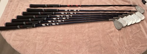 Taylormade sim2 max irons - taylormade,