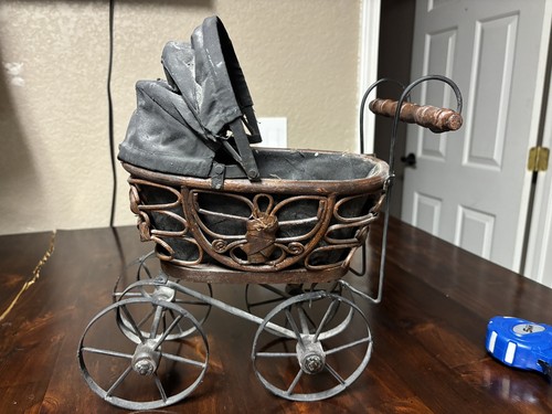 Vtg wicker rattan metal baby - metal,