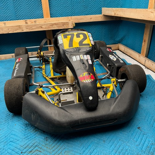 Yellow racing kart roller - go,