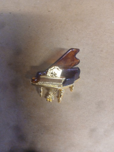 Vintage avon baby grand piano - avon,