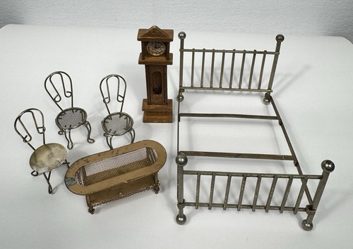 Vintage dollhouse furniture - dollhouse,