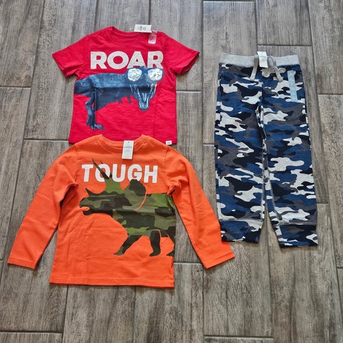 Gap dinosaur shirt and pants - dinosaur,