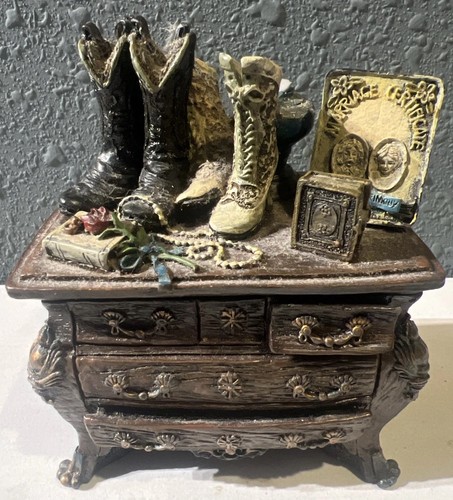 Country western victorian - country,