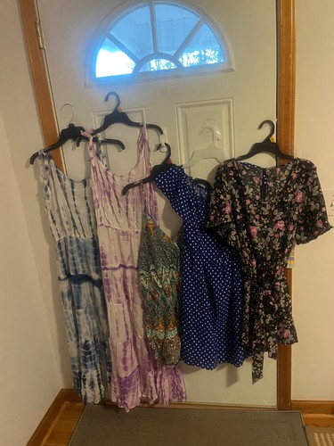 Brand new lot 5 - new, of