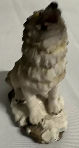 Collectible wolf statue - collectible,