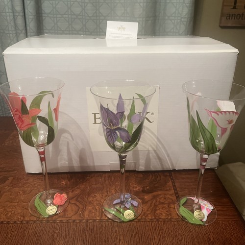 Block crystal hand - crystal,