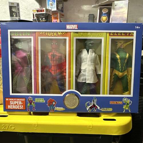 Mego marvel world - mego,