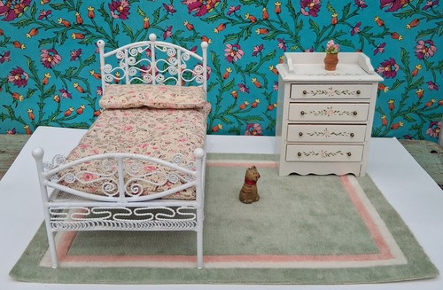 Vtg doll house bedroom - bedroom, set