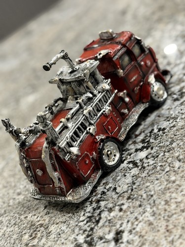 Vintage style resin fire truck - vintage-style,