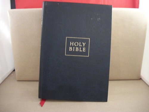 The holy bible king james - bible,